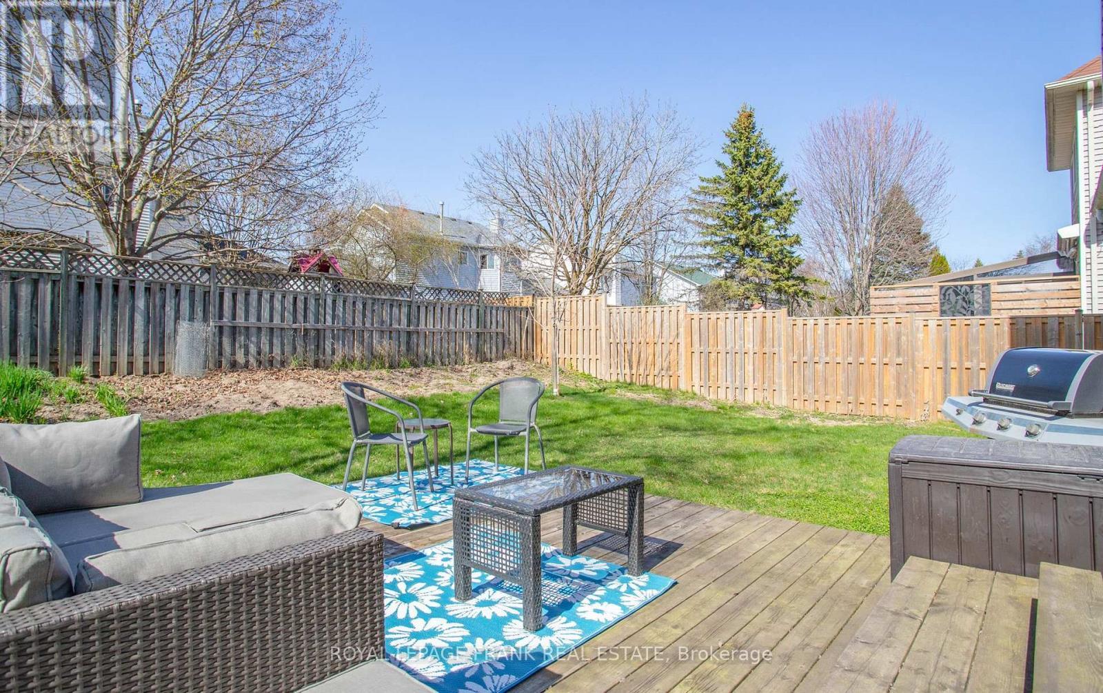 












138 ALLAN STREET

,
Scugog (Port Perry),




Ontario
L9L1E4

