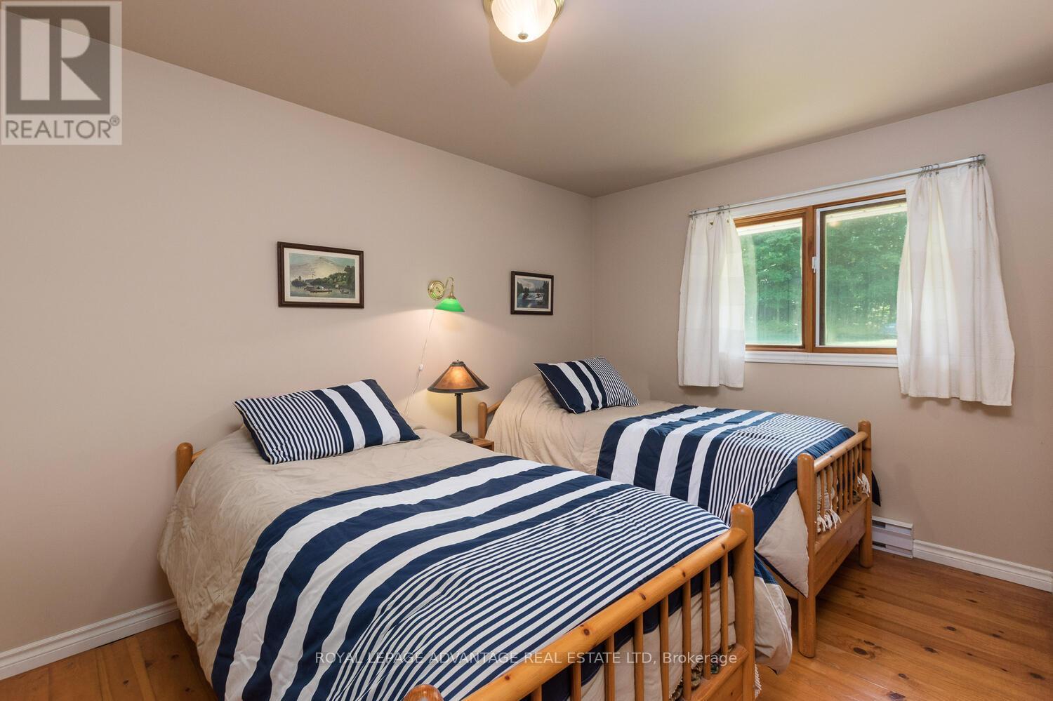 












4418 OLD KINGSTON ROAD

,
Rideau Lakes,




Ontario
K0G1V0


