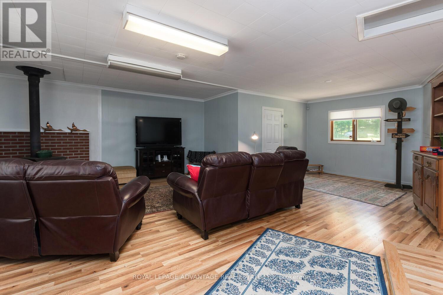 












4418 OLD KINGSTON ROAD

,
Rideau Lakes,




Ontario
K0G1V0

