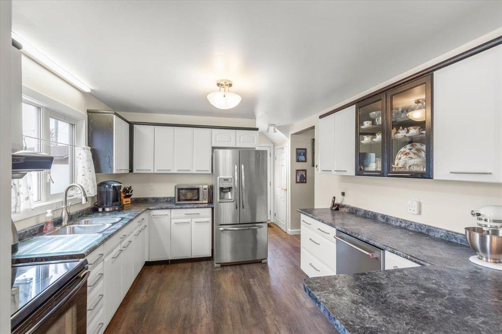












37 Heritage Boulevard

,
Winnipeg,




Manitoba
R2Y0L9

