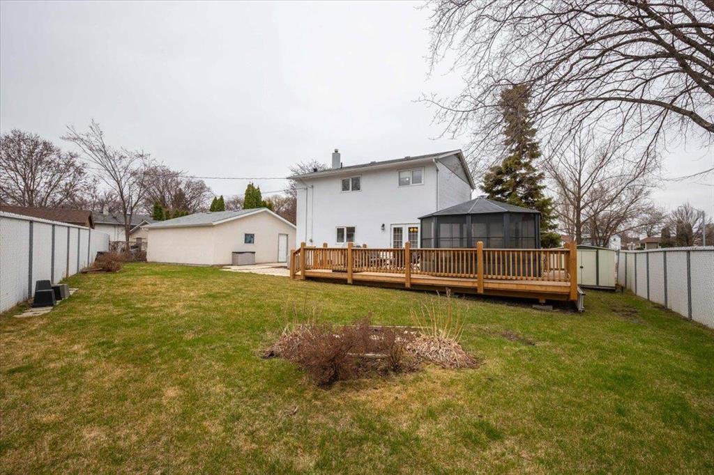 












37 Heritage Boulevard

,
Winnipeg,




Manitoba
R2Y0L9

