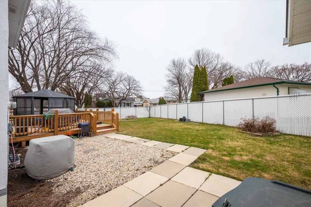 












37 Heritage Boulevard

,
Winnipeg,




Manitoba
R2Y0L9

