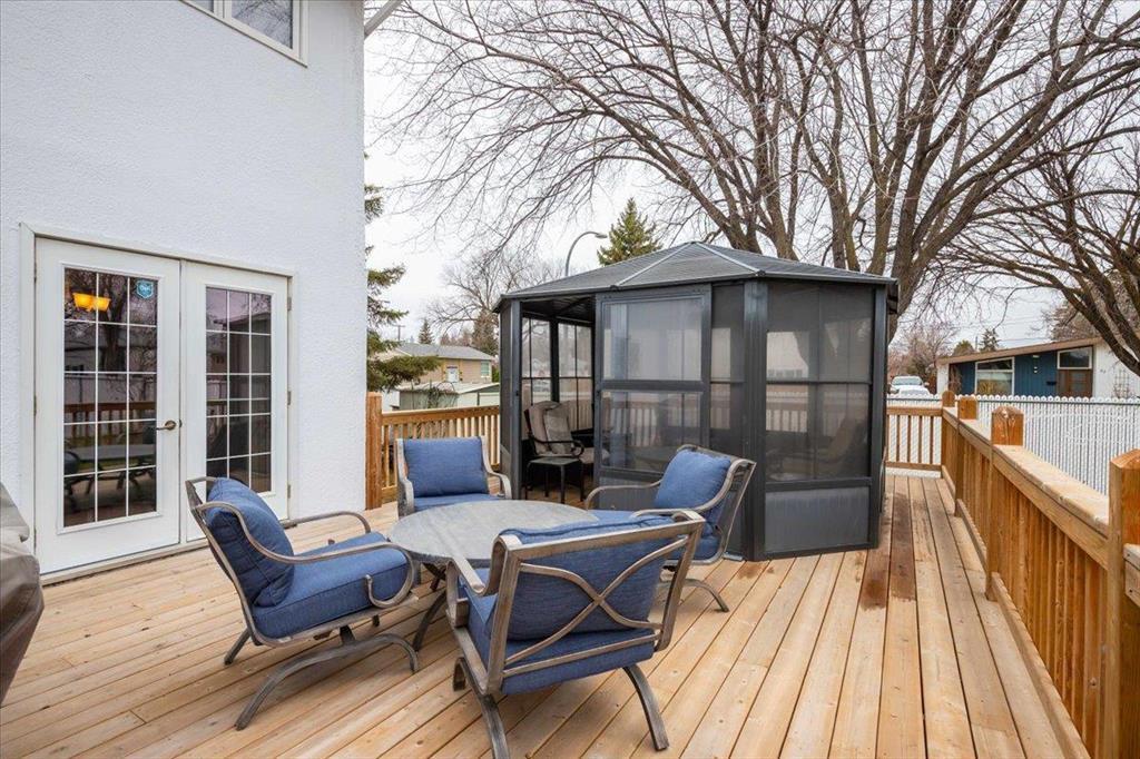 












37 Heritage Boulevard

,
Winnipeg,




Manitoba
R2Y0L9

