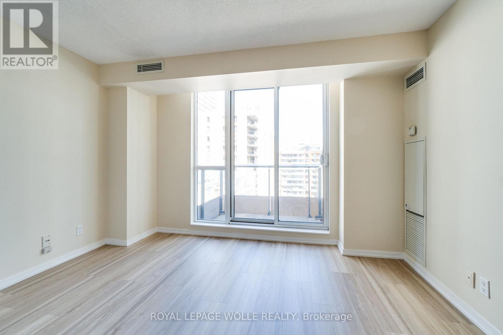 












1301 - 76 SHUTER STREET

,
Toronto,




Ontario
M5B1B4

