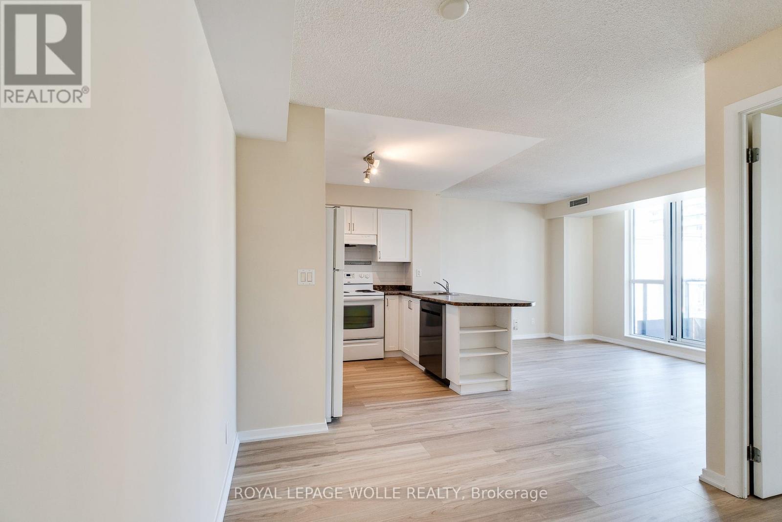 












1301 - 76 SHUTER STREET

,
Toronto,




Ontario
M5B1B4

