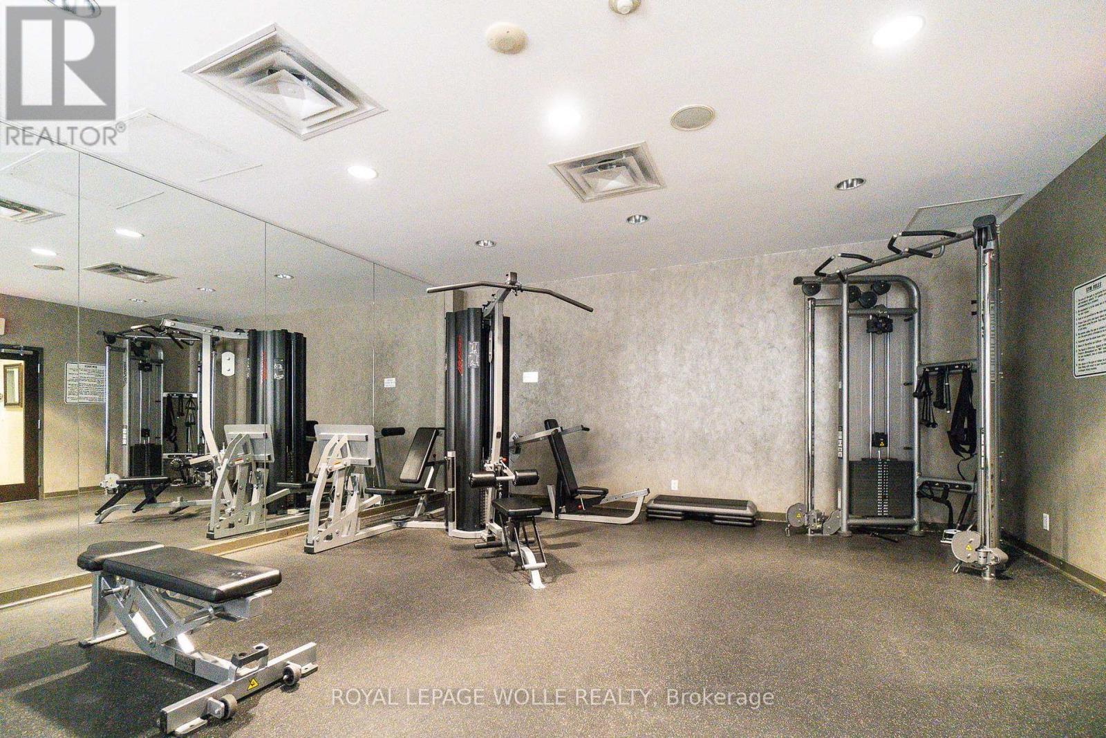 












1301 - 76 SHUTER STREET

,
Toronto,




Ontario
M5B1B4

