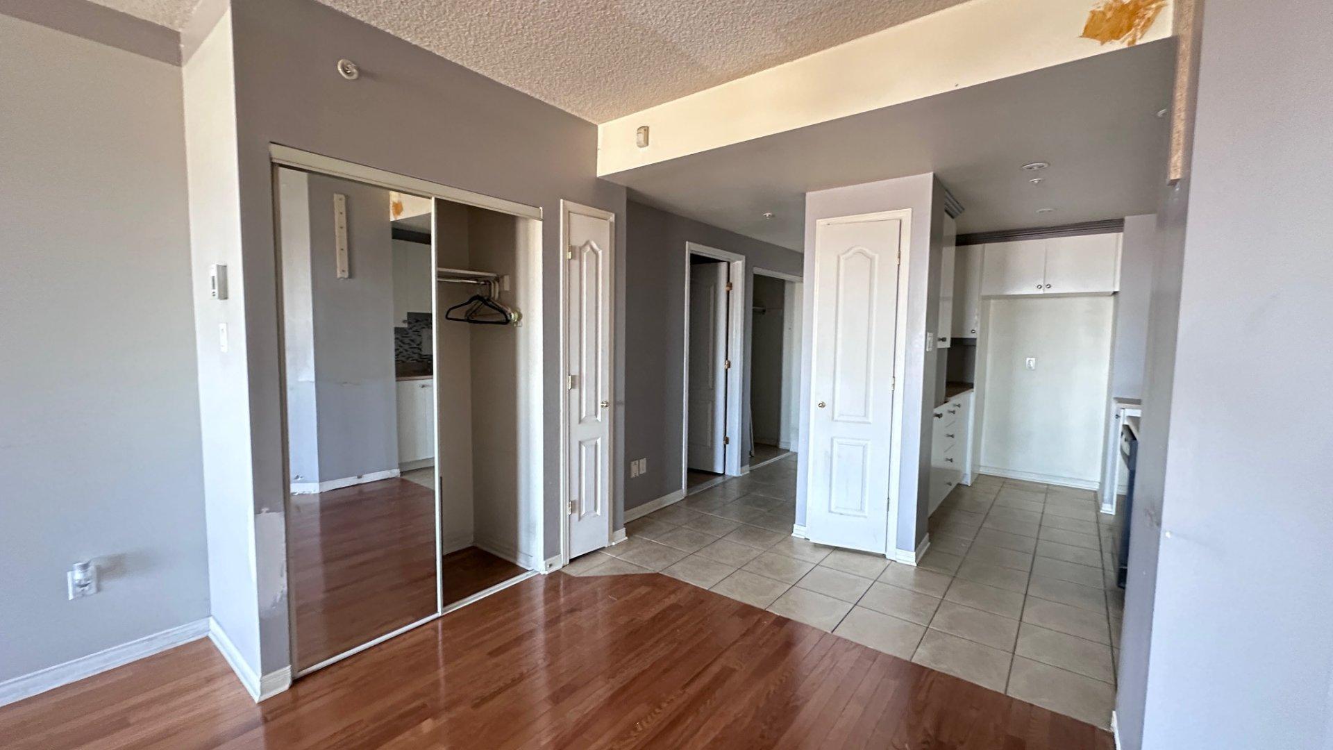 









7705


Rue du Mans

, 1410,
Montréal (Saint-Léonard),




QC
H1S2A2

