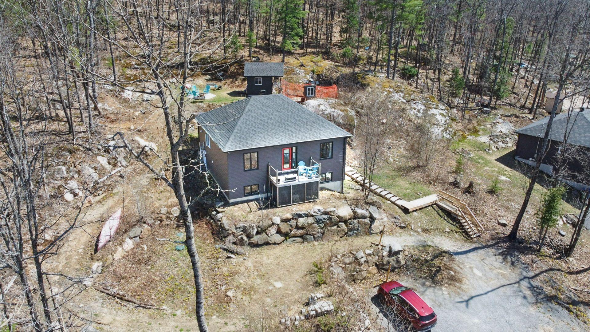 









140


Ch. Lamoureux

,
Cantley,




QC
J8V3M6

