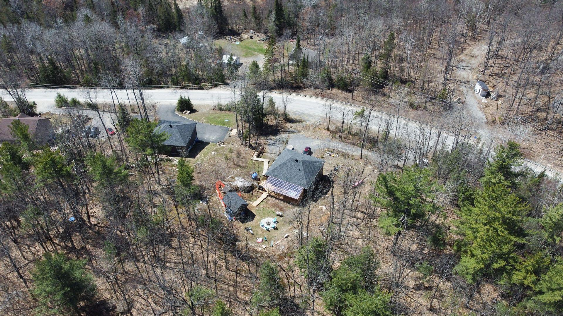 









140


Ch. Lamoureux

,
Cantley,




QC
J8V3M6

