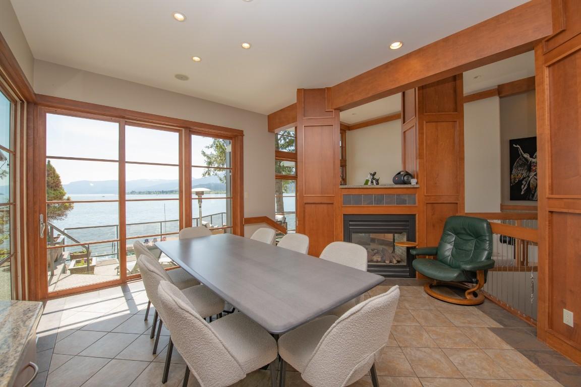 









100


Kestrel

Place, 12,
Vernon,




BC
V1H 1T6

