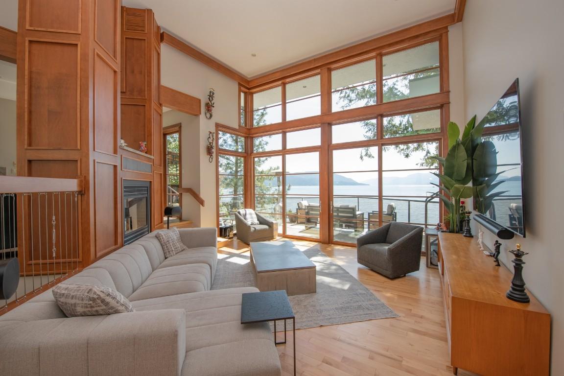 









100


Kestrel

Place, 12,
Vernon,




BC
V1H 1T6

