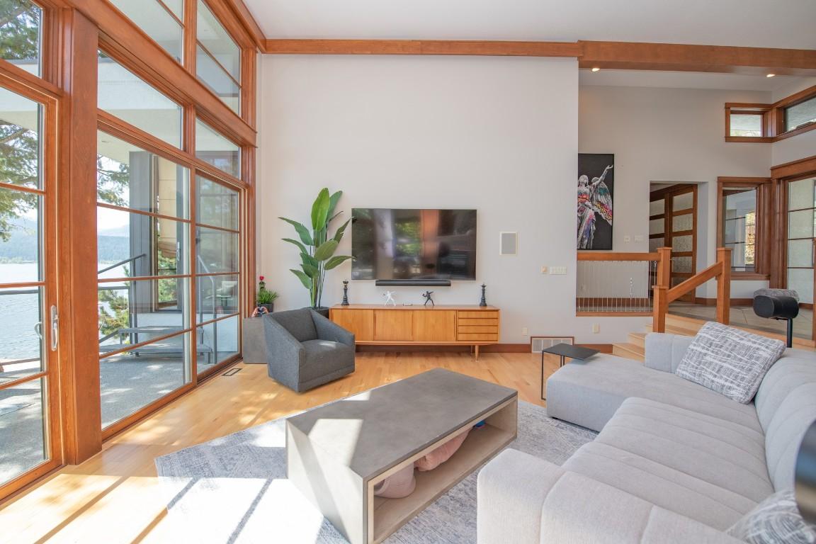 









100


Kestrel

Place, 12,
Vernon,




BC
V1H 1T6

