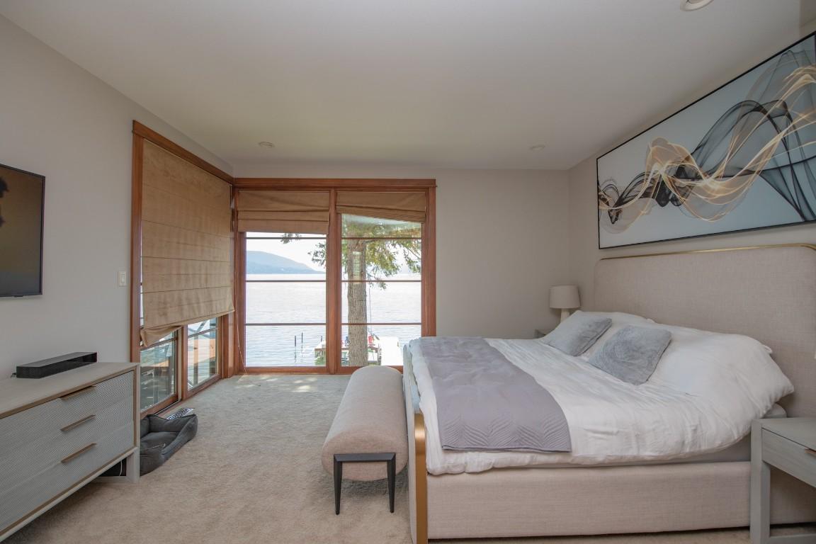 









100


Kestrel

Place, 12,
Vernon,




BC
V1H 1T6

