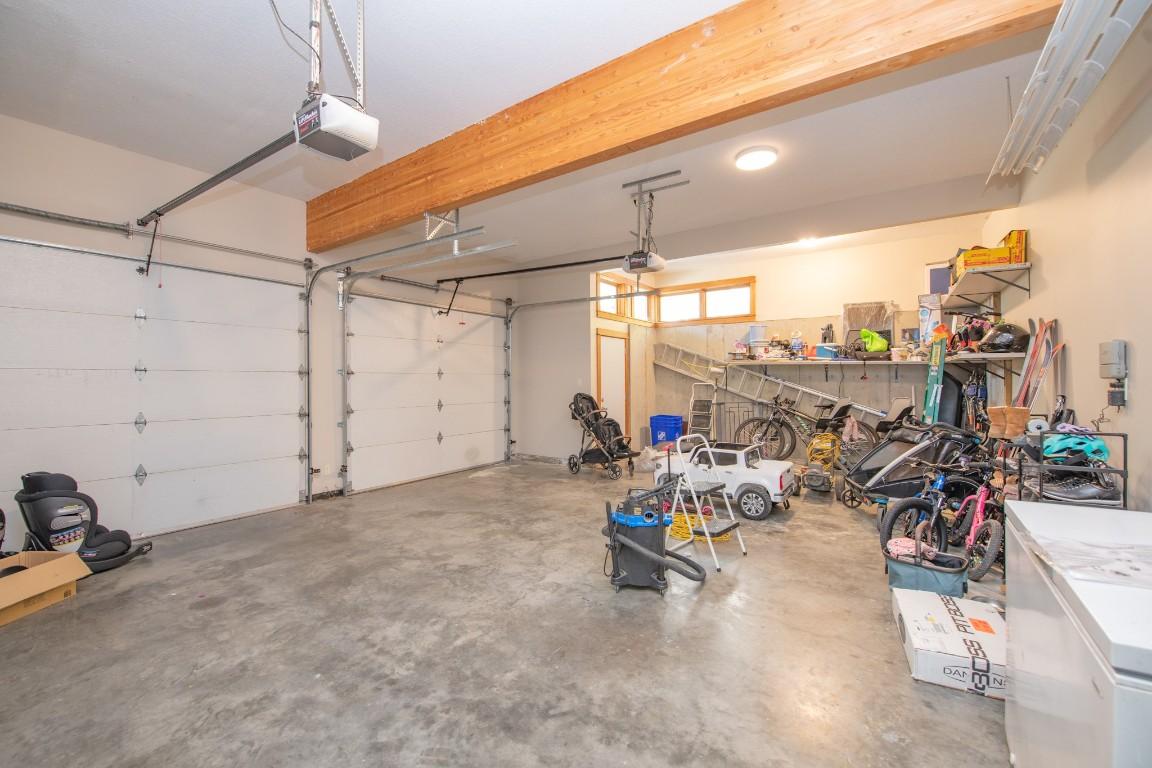 









100


Kestrel

Place, 12,
Vernon,




BC
V1H 1T6

