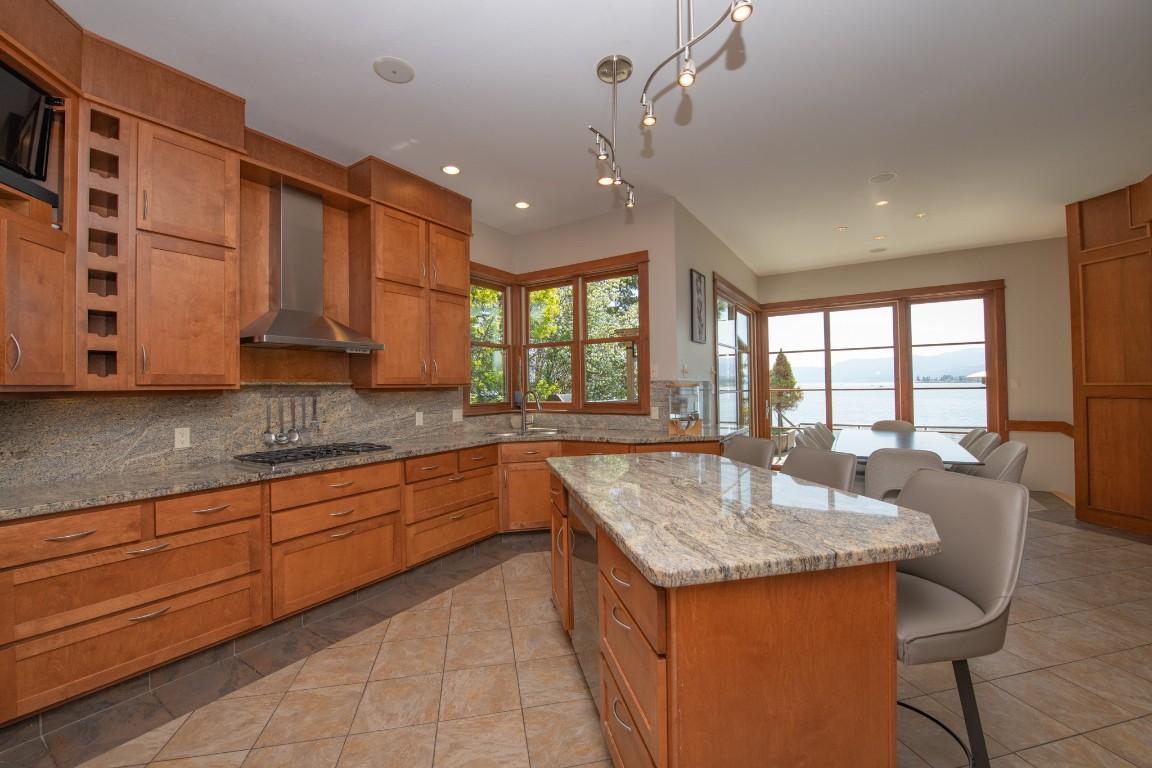 









100


Kestrel

Place, 12,
Vernon,




BC
V1H 1T6

