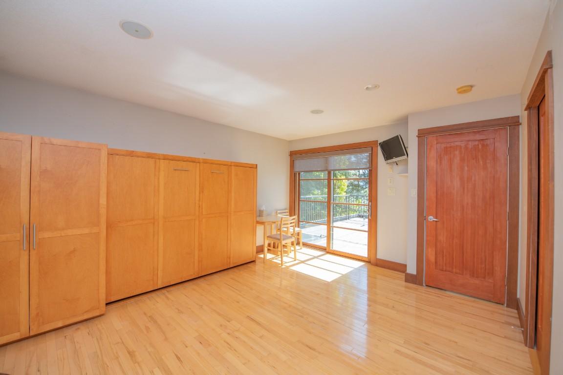 









100


Kestrel

Place, 12,
Vernon,




BC
V1H 1T6

