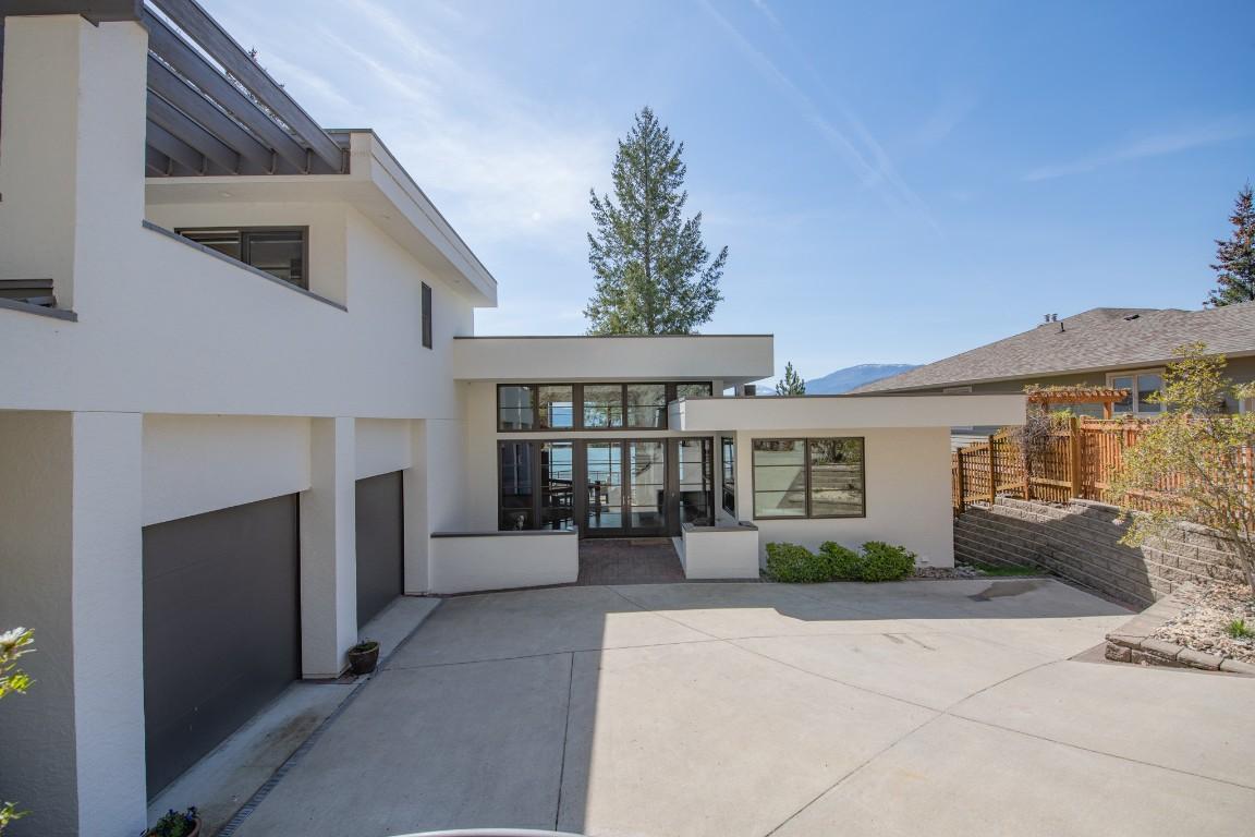 









100


Kestrel

Place, 12,
Vernon,




BC
V1H 1T6

