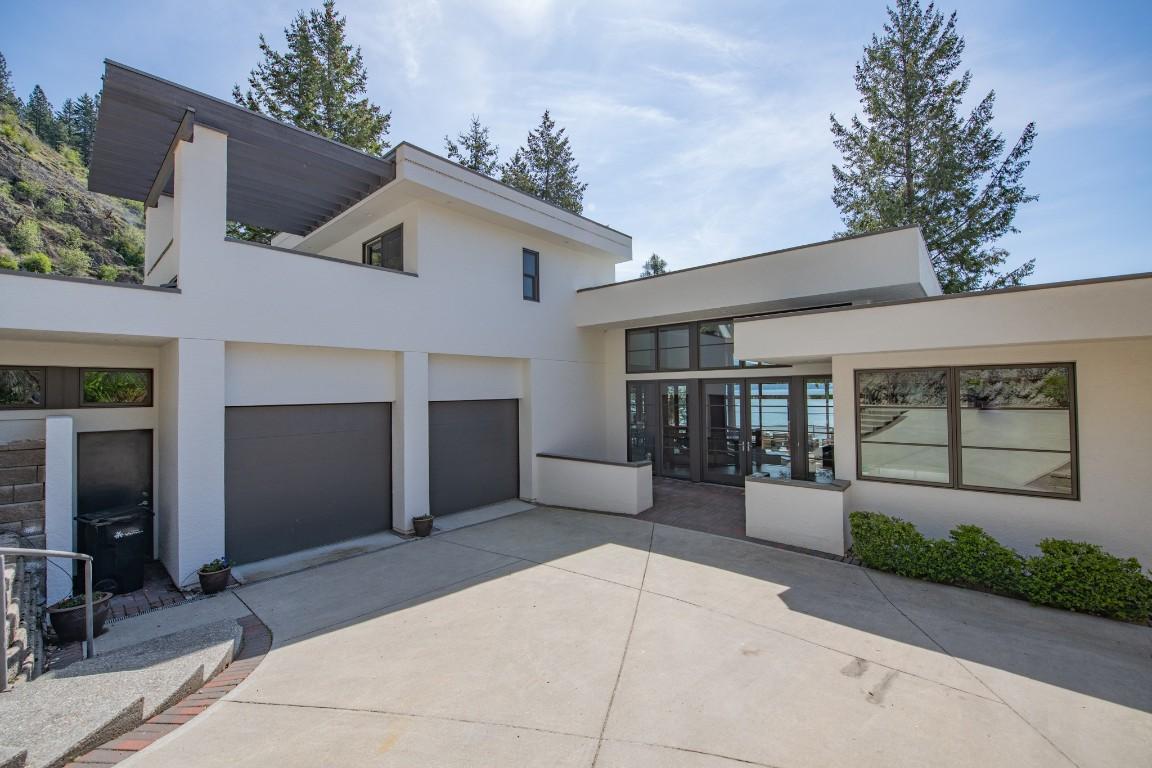 









100


Kestrel

Place, 12,
Vernon,




BC
V1H 1T6

