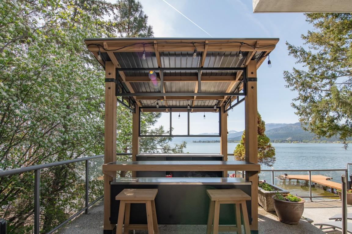 









100


Kestrel

Place, 12,
Vernon,




BC
V1H 1T6

