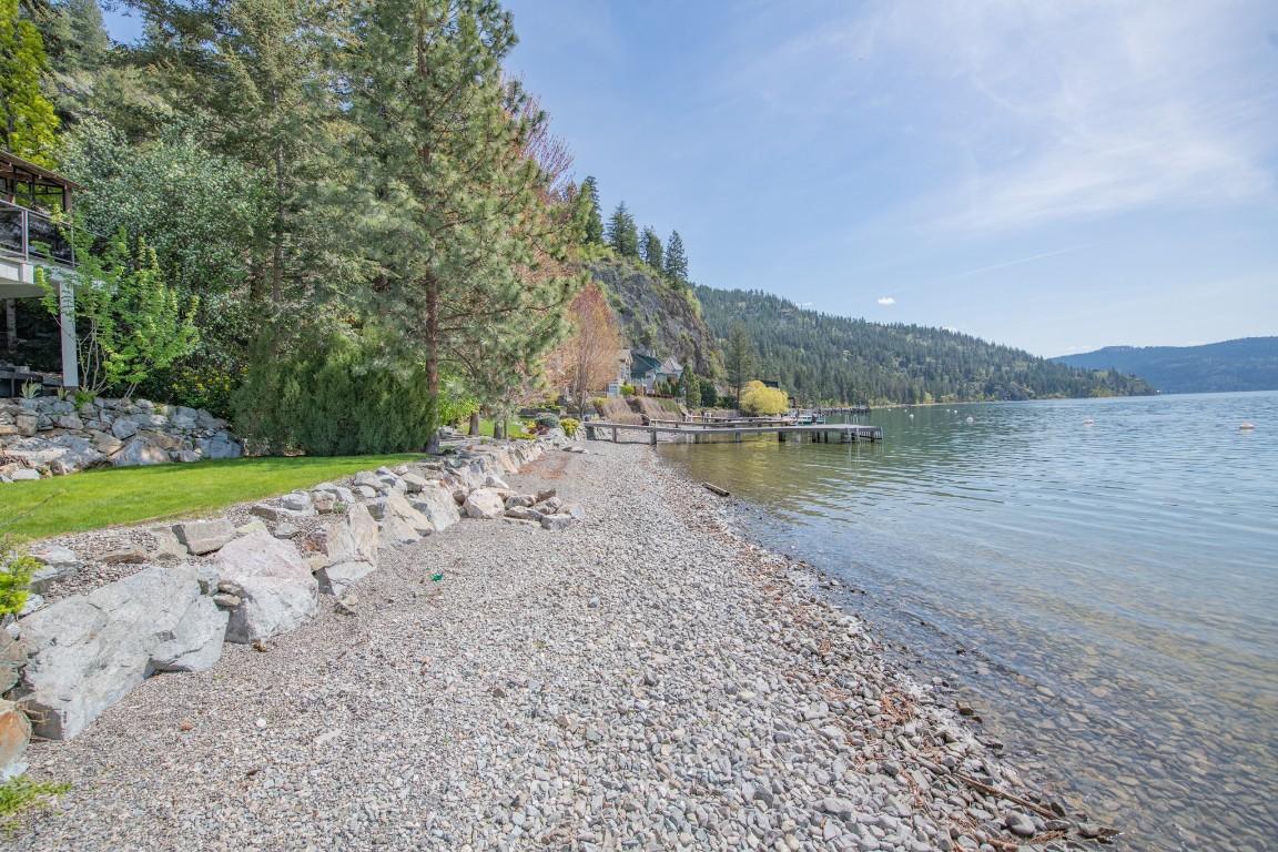 









100


Kestrel

Place, 12,
Vernon,




BC
V1H 1T6

