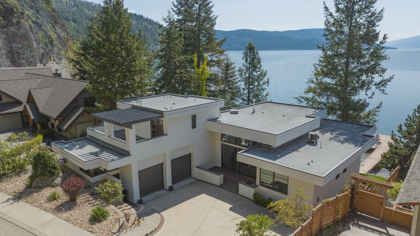 









100


Kestrel

Place, 12,
Vernon,




BC
V1H 1T6

