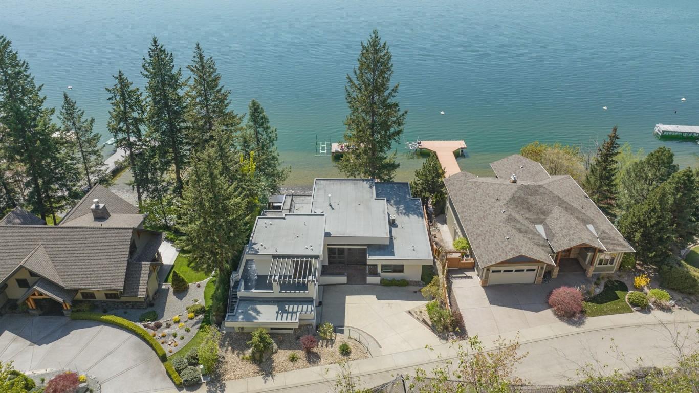









100


Kestrel

Place, 12,
Vernon,




BC
V1H 1T6

