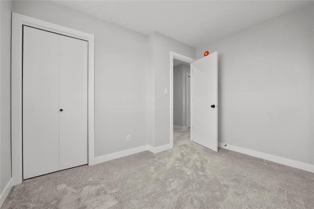 









30


Van Riesen

DR,
Niverville,




MB
R0A 0A1

