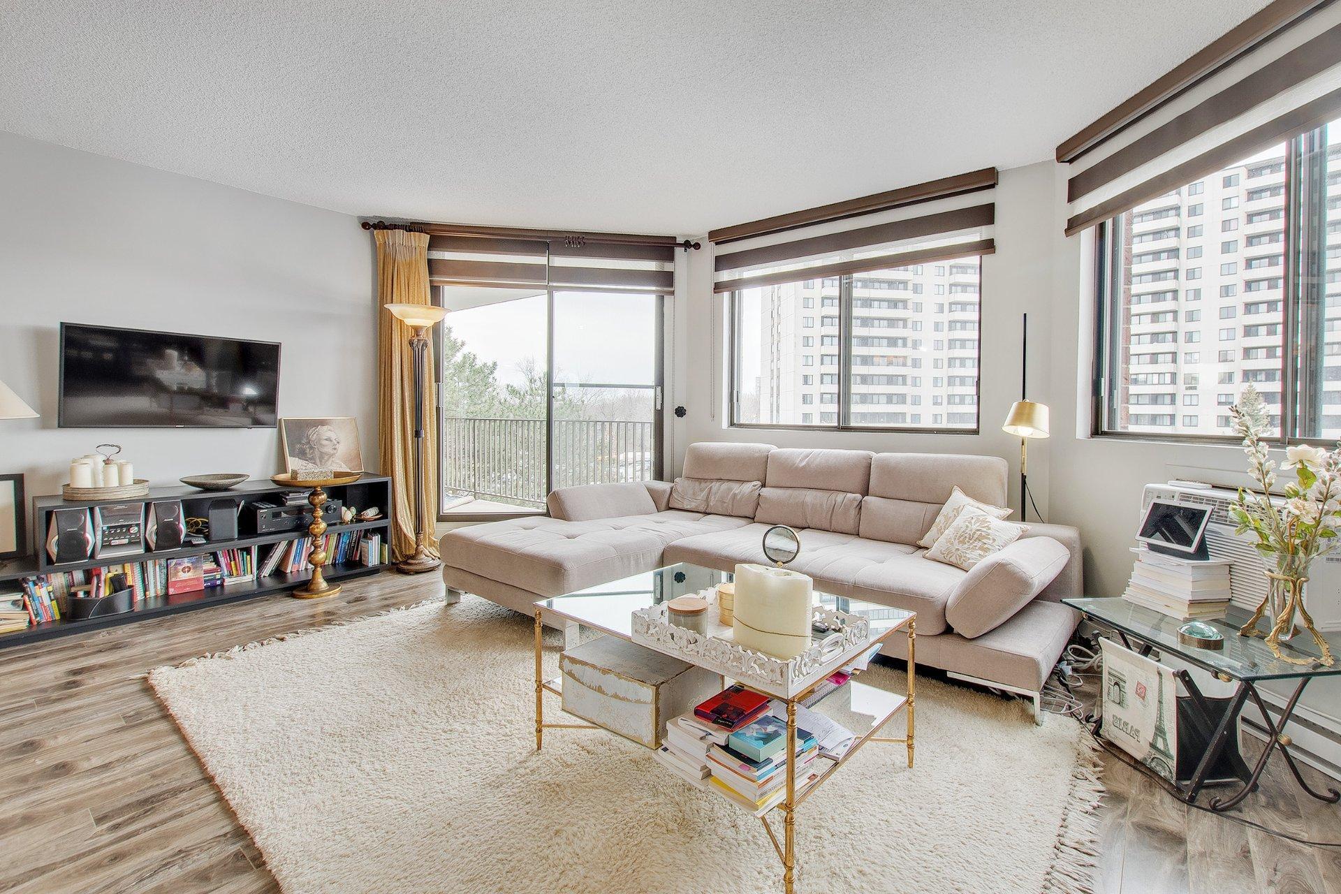 









2505


Av. du Havre-des-Îles

, 404,
Laval (Chomedey),




QC
H7W4X9

