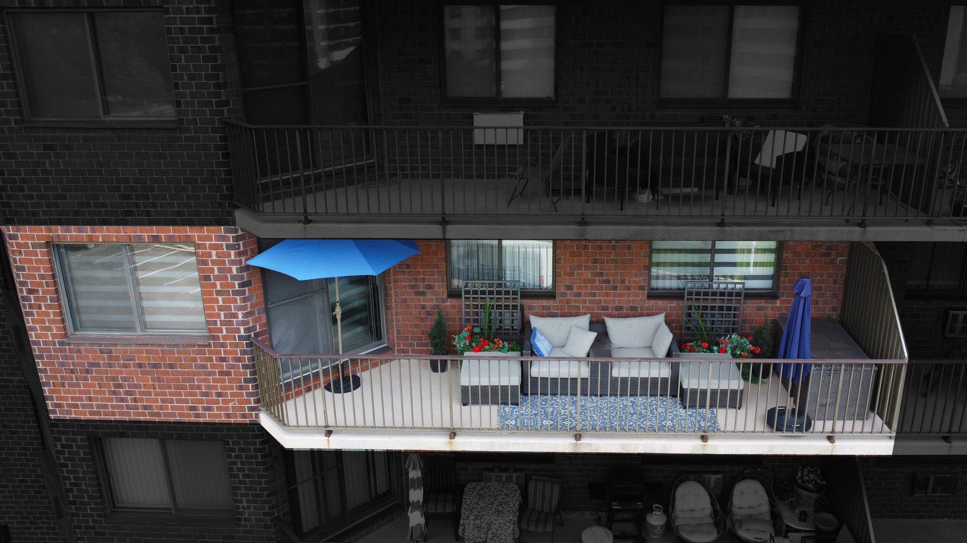 









2505


Av. du Havre-des-Îles

, 404,
Laval (Chomedey),




QC
H7W4X9

