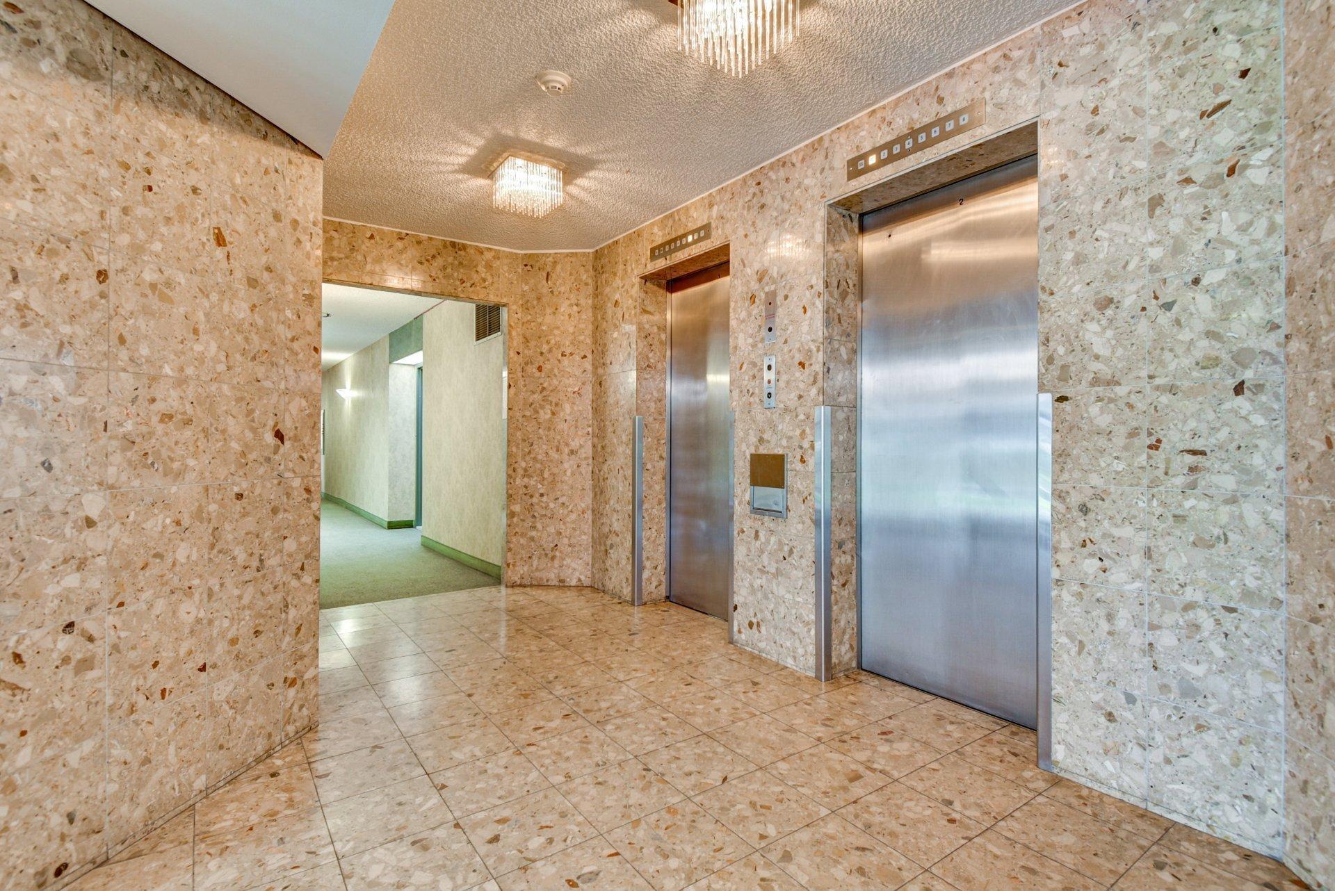 









2505


Av. du Havre-des-Îles

, 404,
Laval (Chomedey),




QC
H7W4X9

