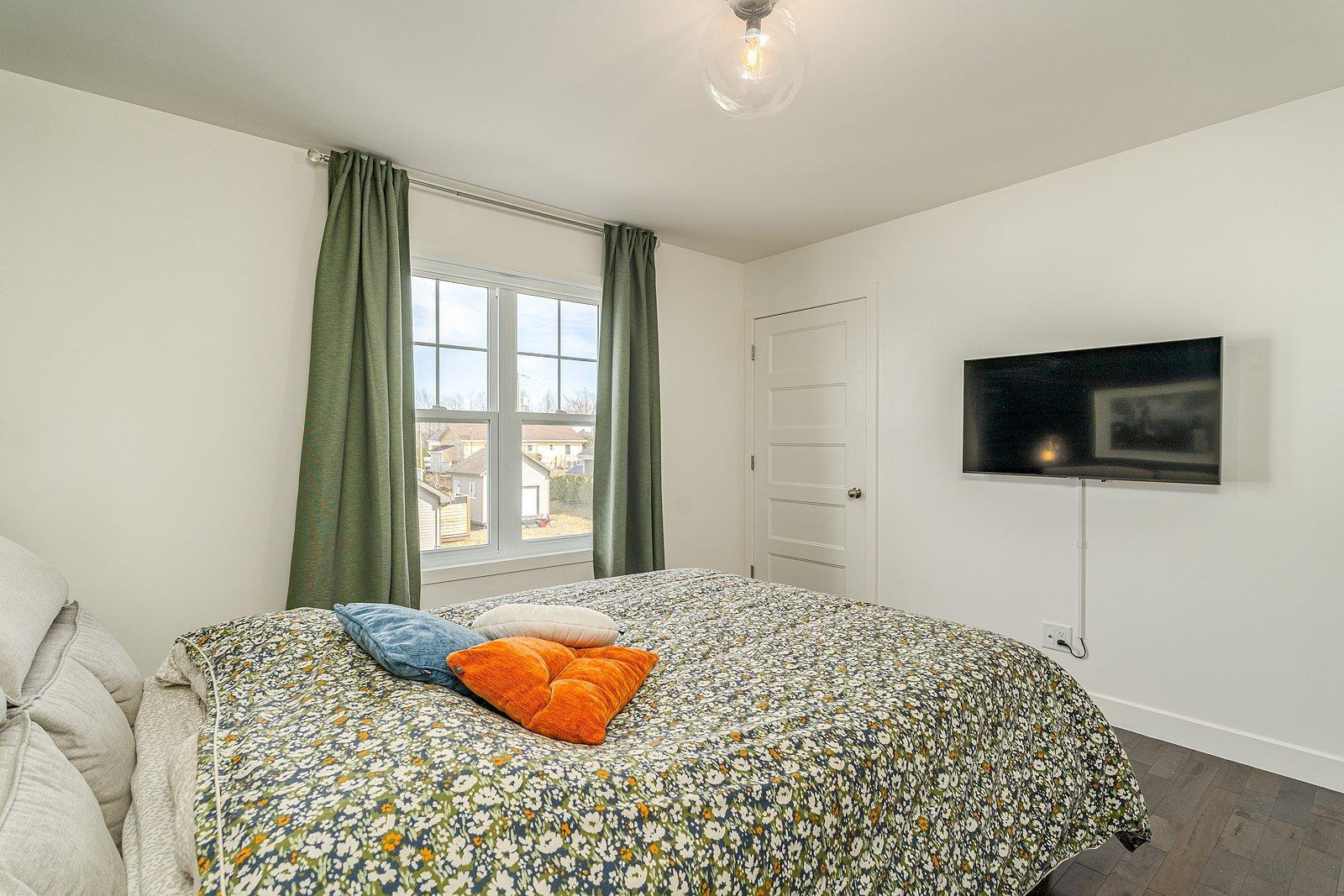 









370


Rue Céline

,
Waterville,




QC
J0B3H0

