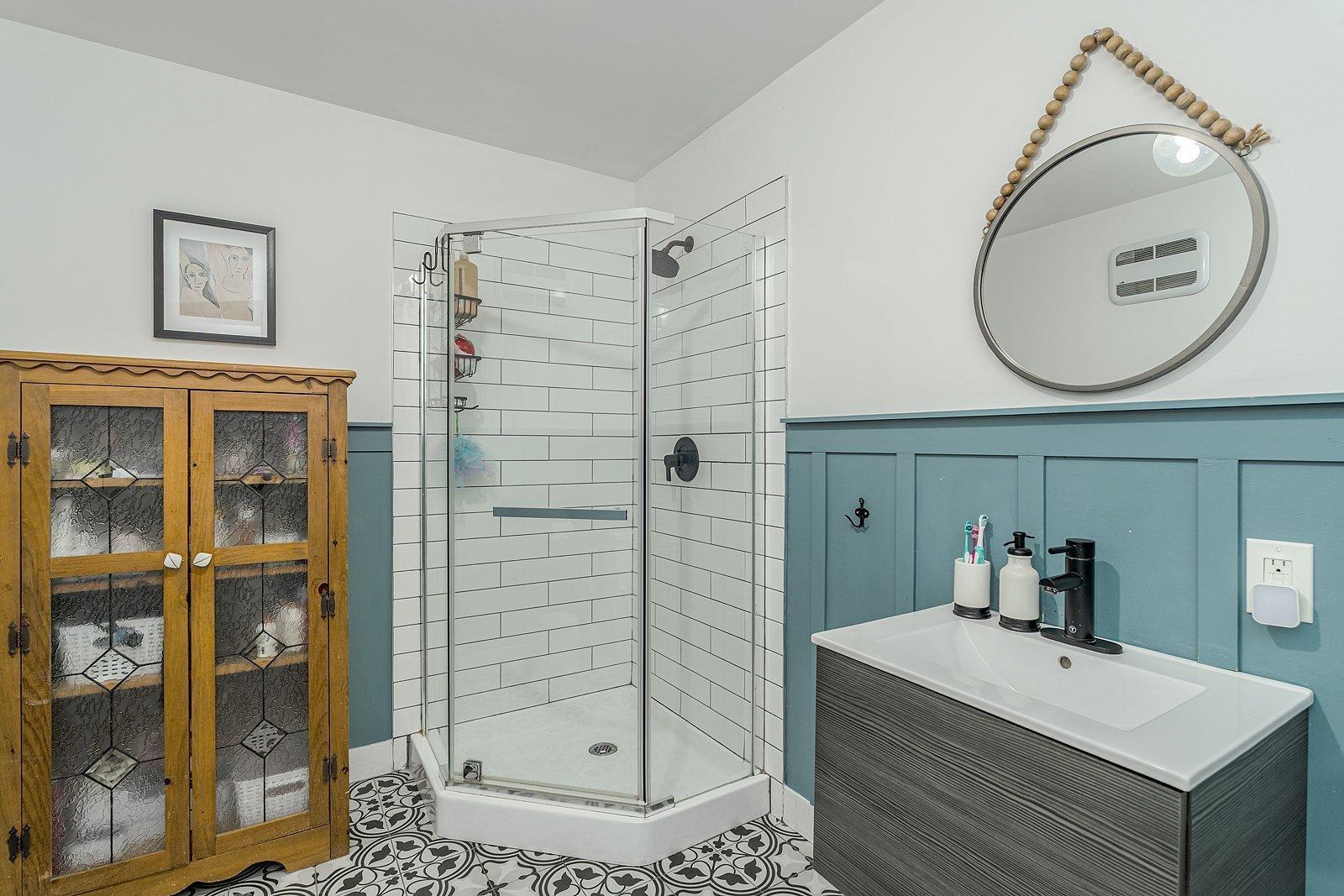 









370


Rue Céline

,
Waterville,




QC
J0B3H0

