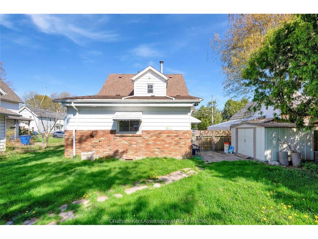 









12


Gray

Street,
Chatham,




ON
N7M 1S6

