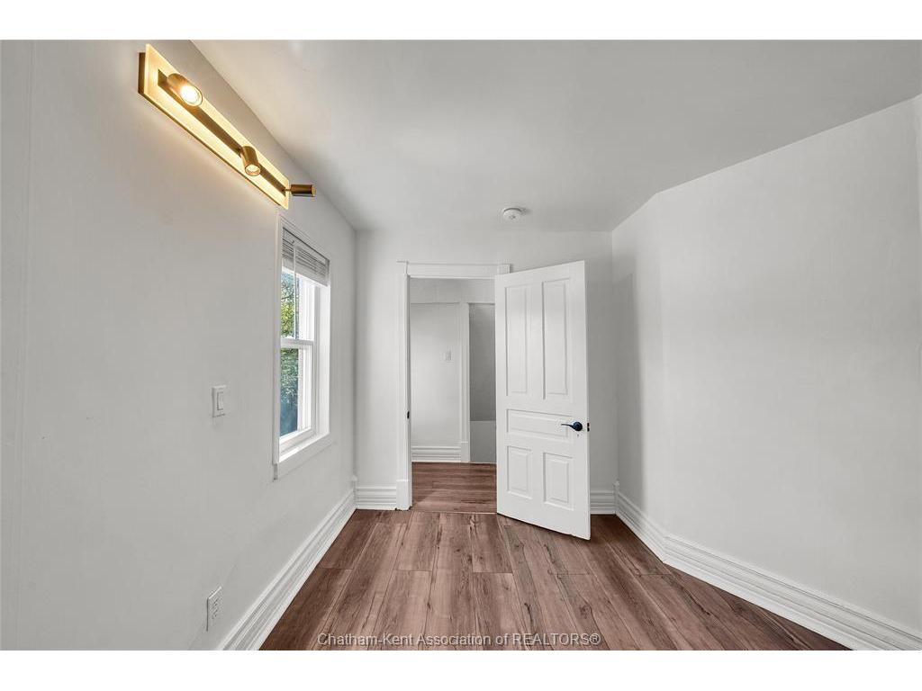 









12


Gray

Street,
Chatham,




ON
N7M 1S6

