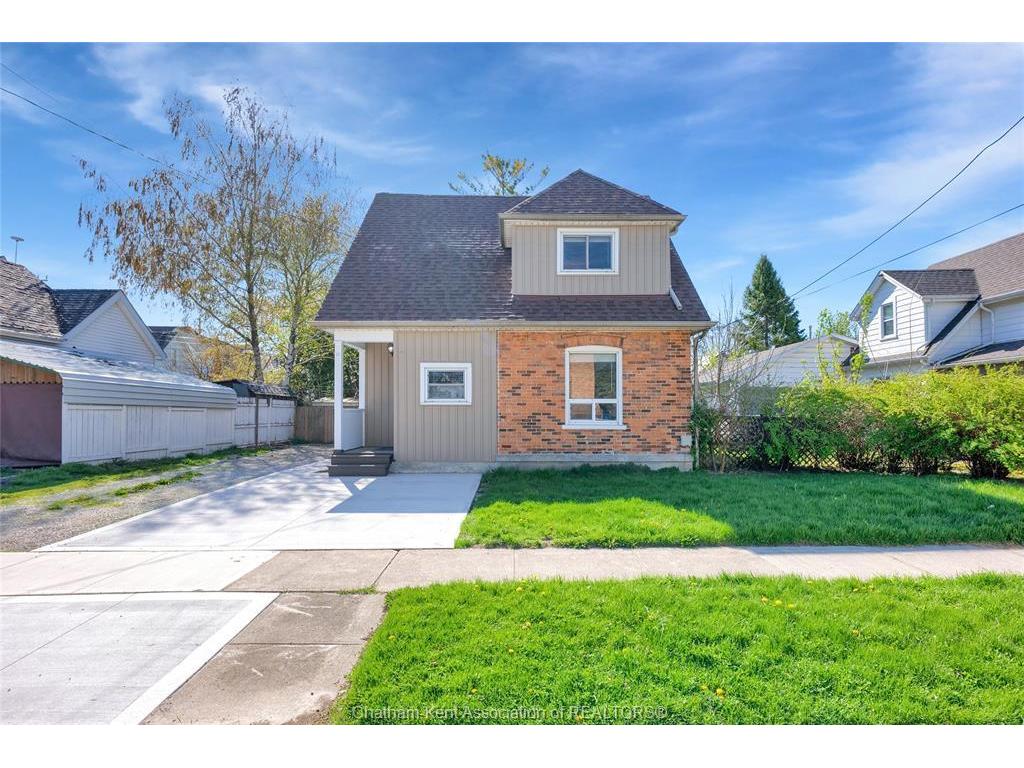 









12


Gray

Street,
Chatham,




ON
N7M 1S6

