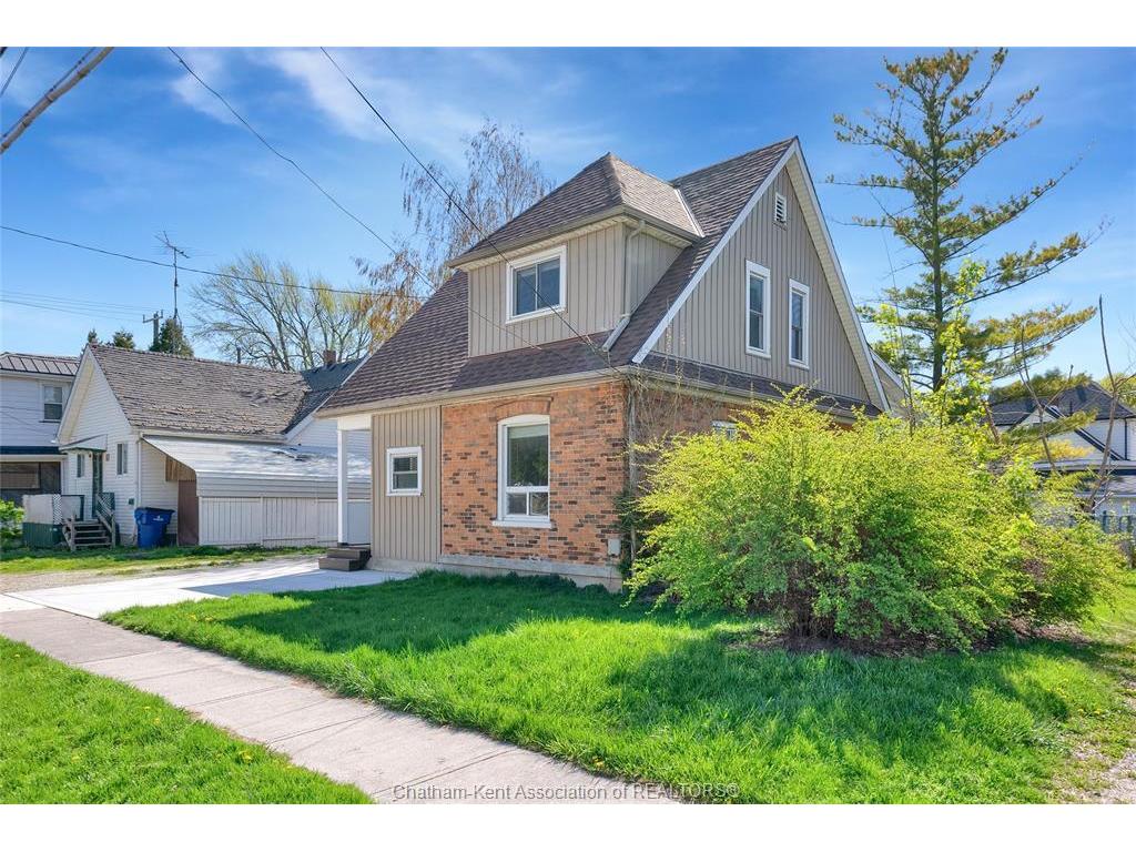 









12


Gray

Street,
Chatham,




ON
N7M 1S6

