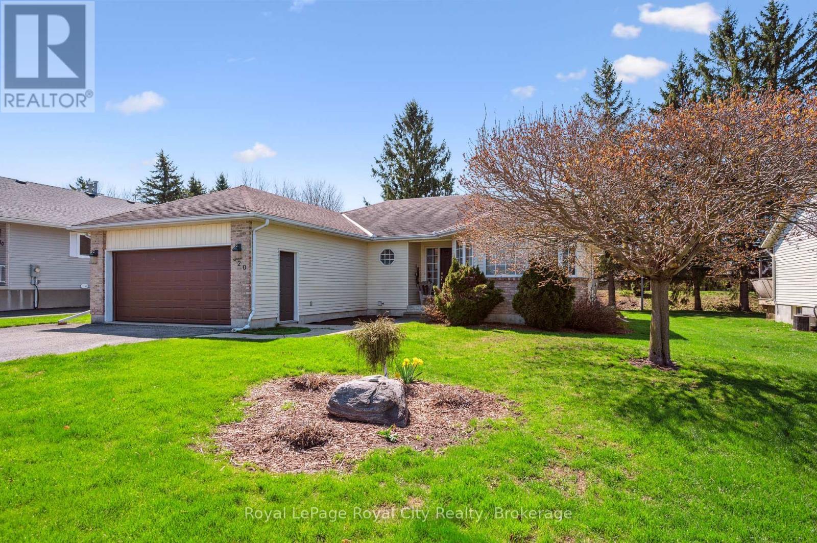 












320 BELL STREET

,
Minto (Palmerston),




Ontario
N0G2P0

