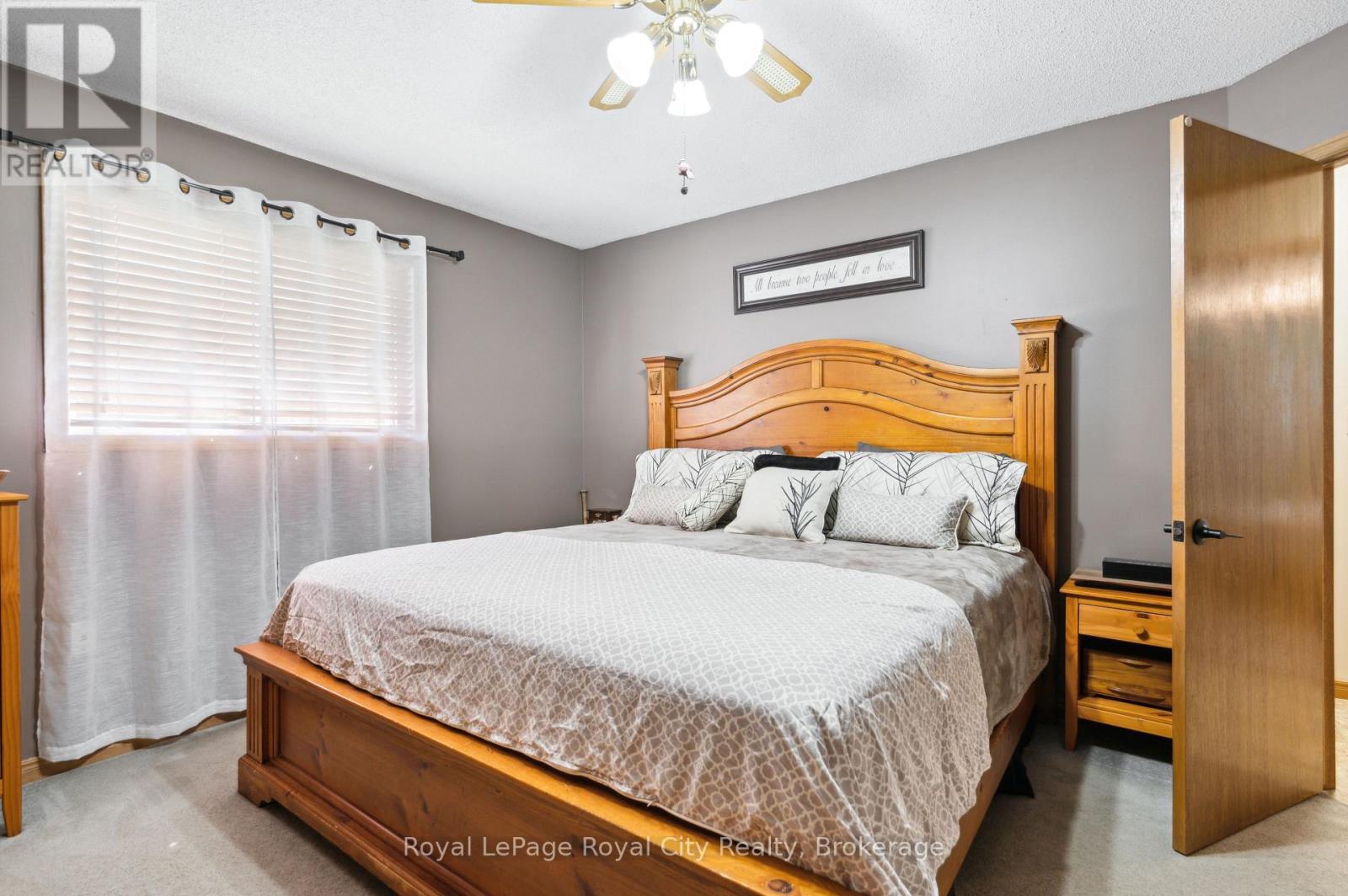 












320 BELL STREET

,
Minto (Palmerston),




Ontario
N0G2P0

