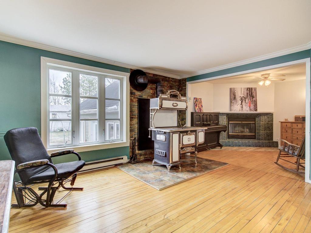 









4342


Rg du Cordon

,
Saint-Jacques,




QC
J0K2R0

