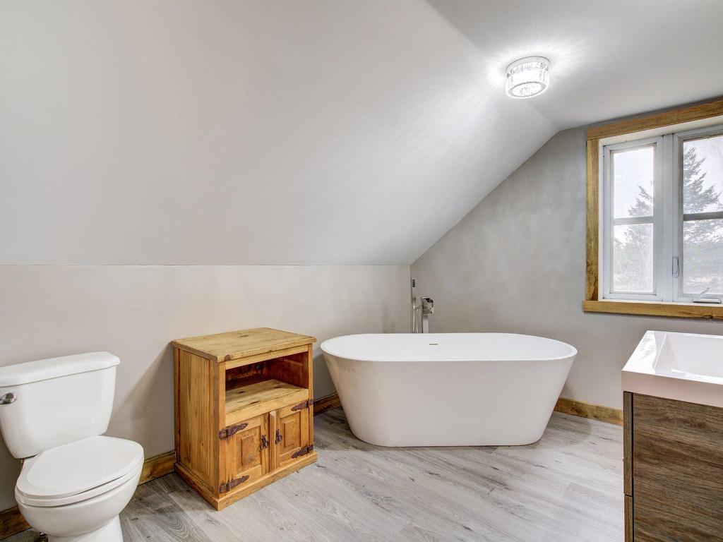 









4342


Rg du Cordon

,
Saint-Jacques,




QC
J0K2R0

