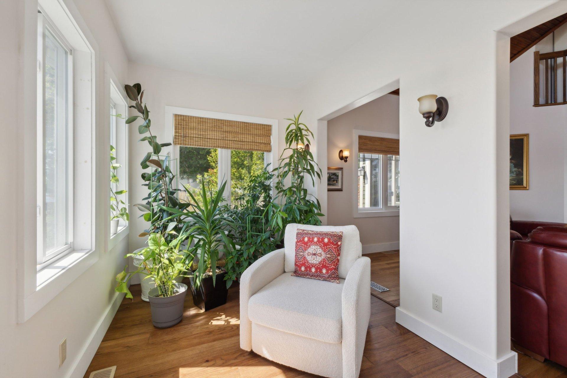 









5


Rue Norvic

,
Clarendon,




QC
J0X2Y0


