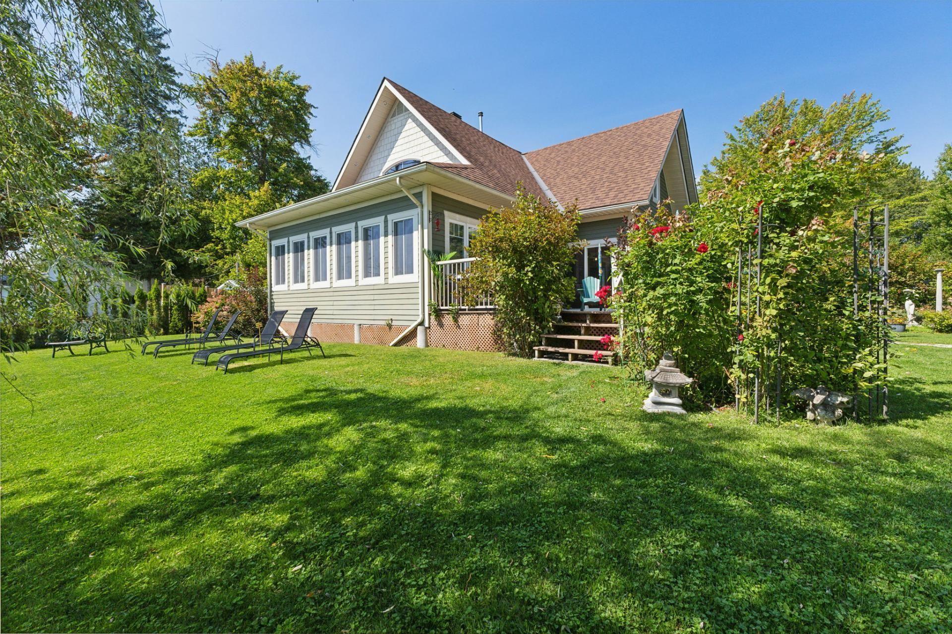 









5


Rue Norvic

,
Clarendon,




QC
J0X2Y0

