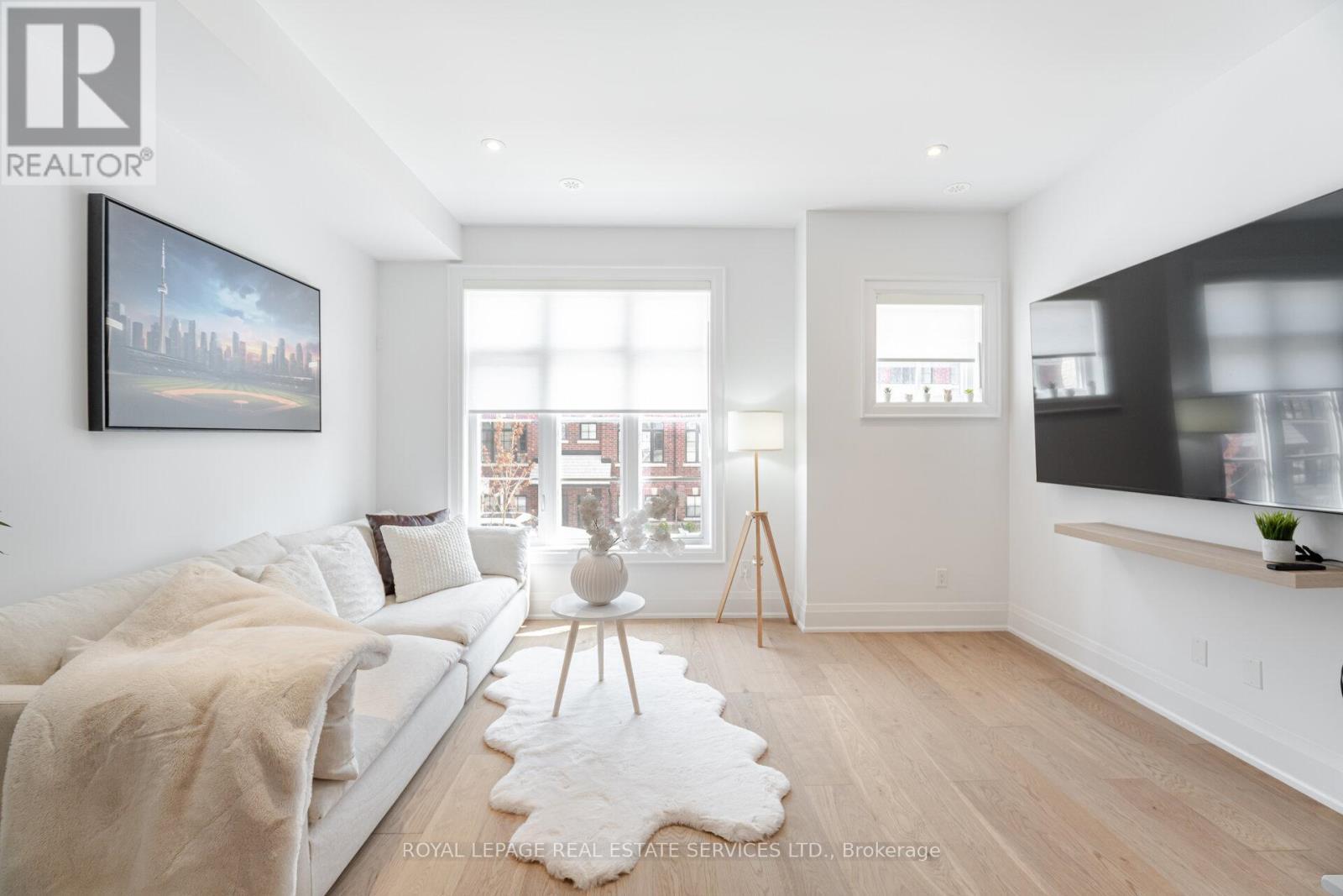 












78 - 15 LUNAR CRESCENT

,
Mississauga,




Ontario
L5M2R6

