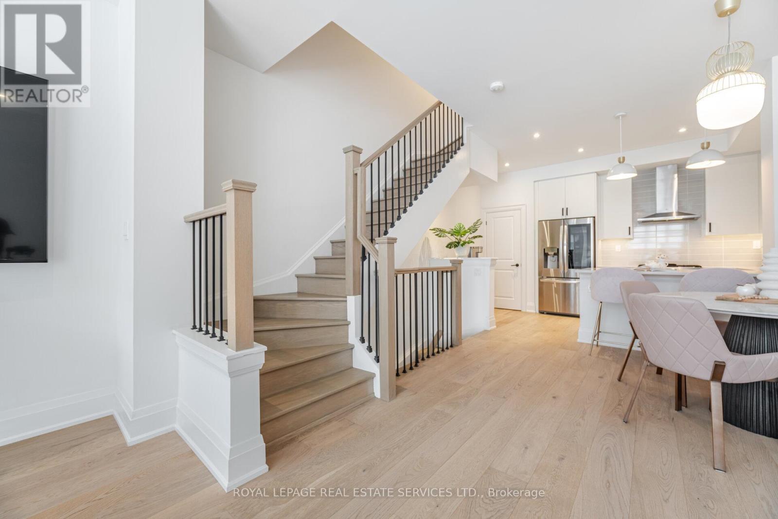 












78 - 15 LUNAR CRESCENT

,
Mississauga,




Ontario
L5M2R6

