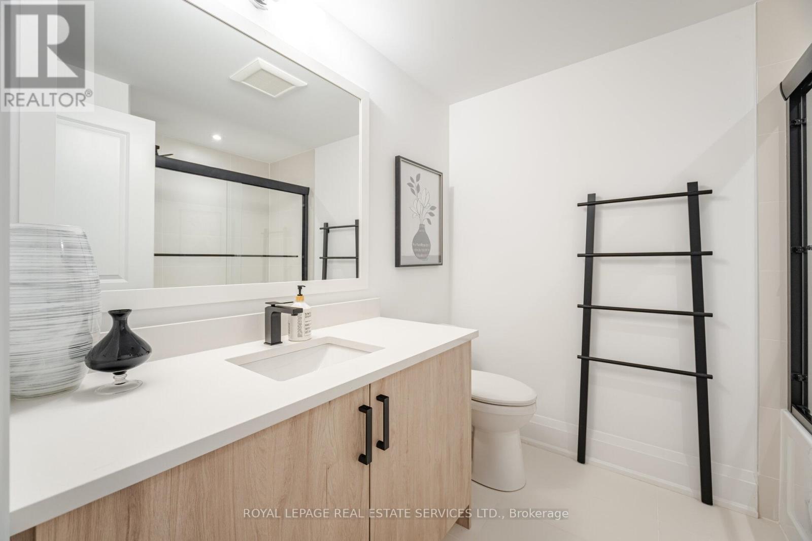 












78 - 15 LUNAR CRESCENT

,
Mississauga,




Ontario
L5M2R6

