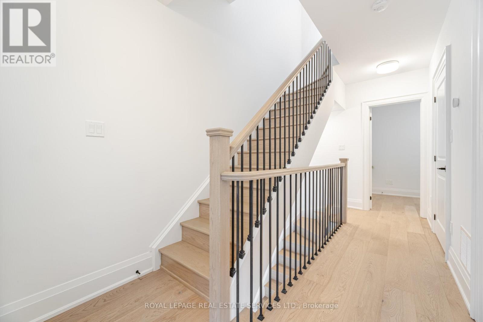 












78 - 15 LUNAR CRESCENT

,
Mississauga,




Ontario
L5M2R6

