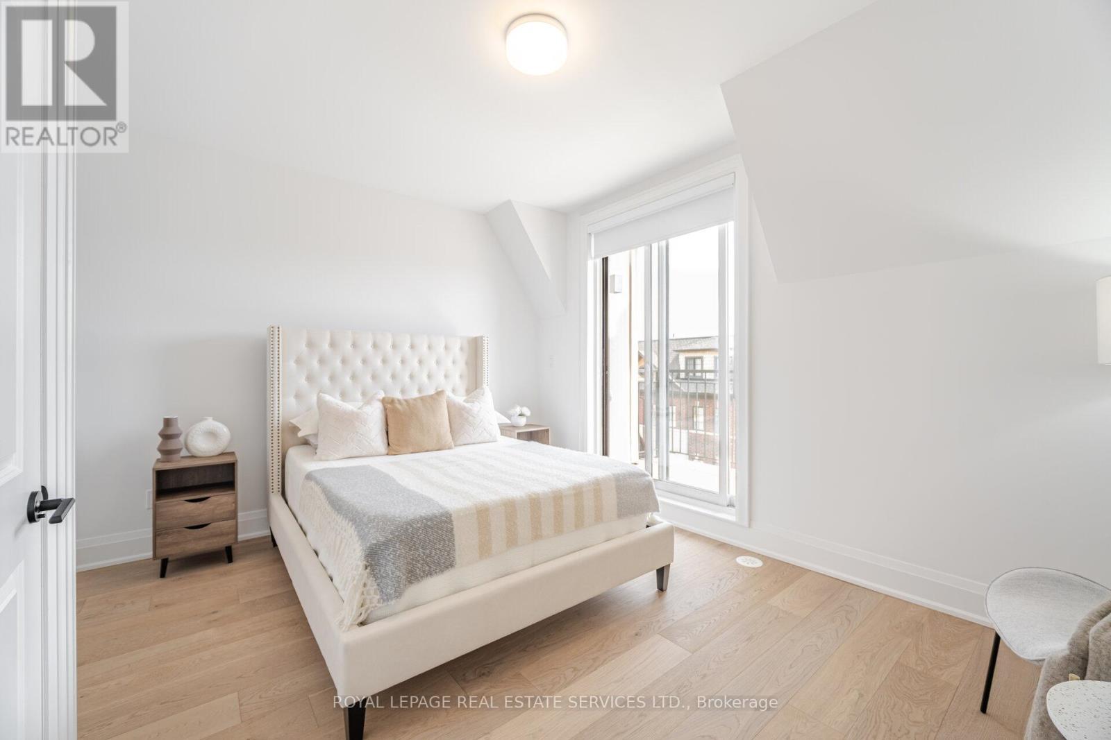 












78 - 15 LUNAR CRESCENT

,
Mississauga,




Ontario
L5M2R6

