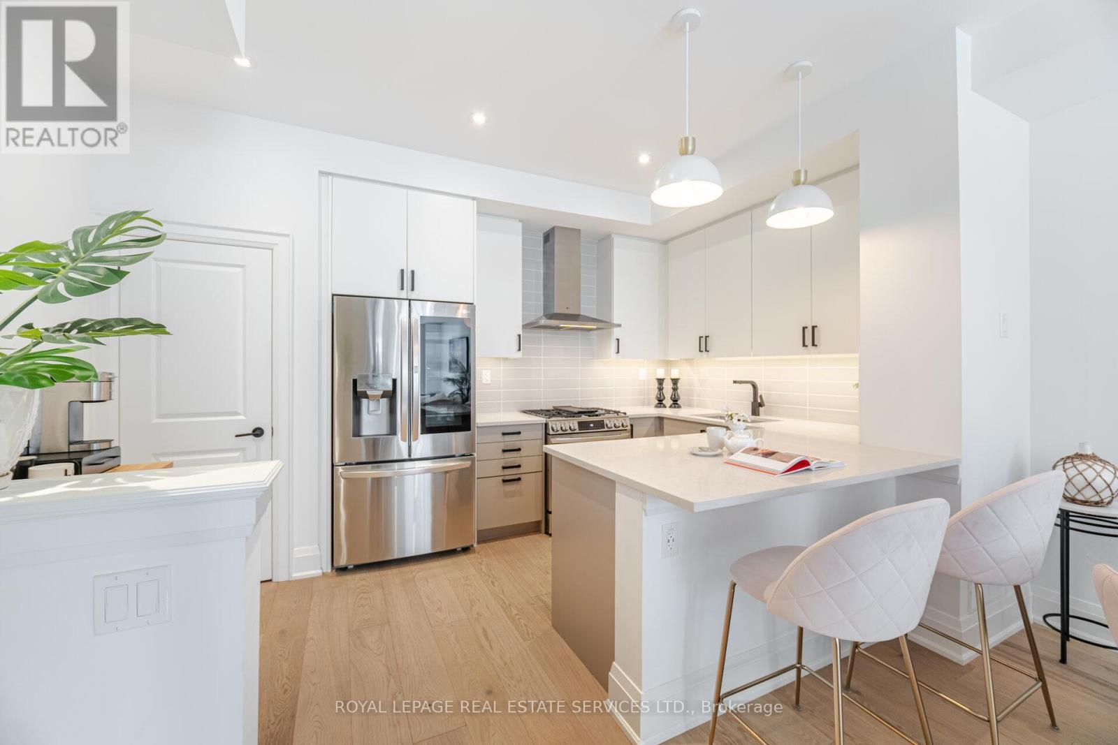 












78 - 15 LUNAR CRESCENT

,
Mississauga,




Ontario
L5M2R6

