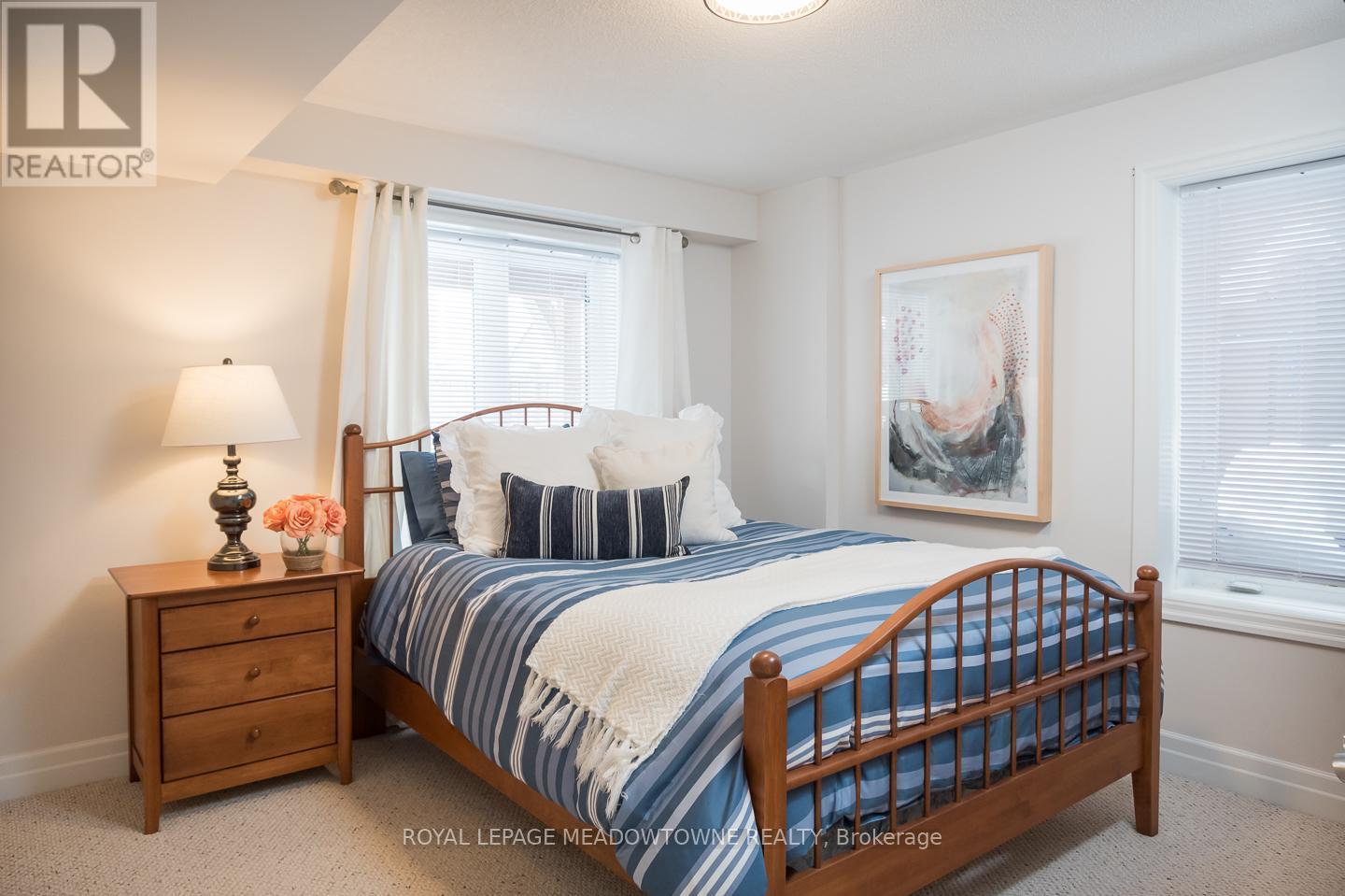 












200 HOLLOWAY TERRACE

,
Milton,




Ontario
L9T0R8

