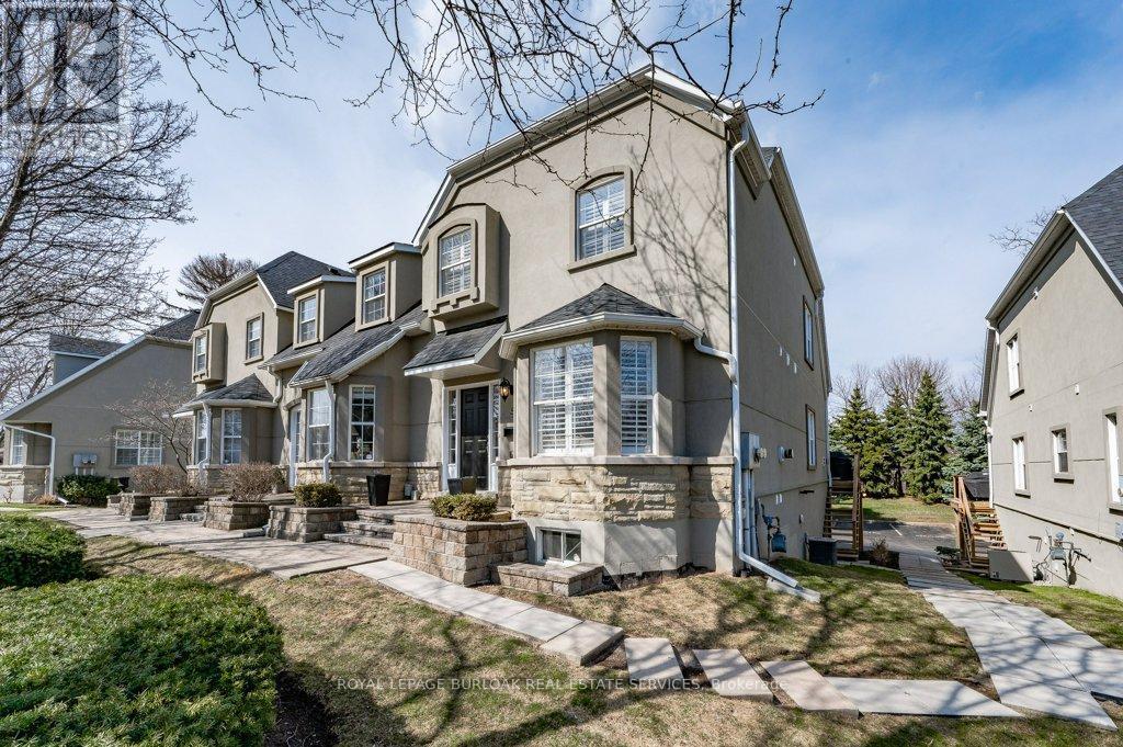 












5 - 1061 NORTH SHORE BOULEVARD E

,
Burlington,




Ontario
L7T1X9

